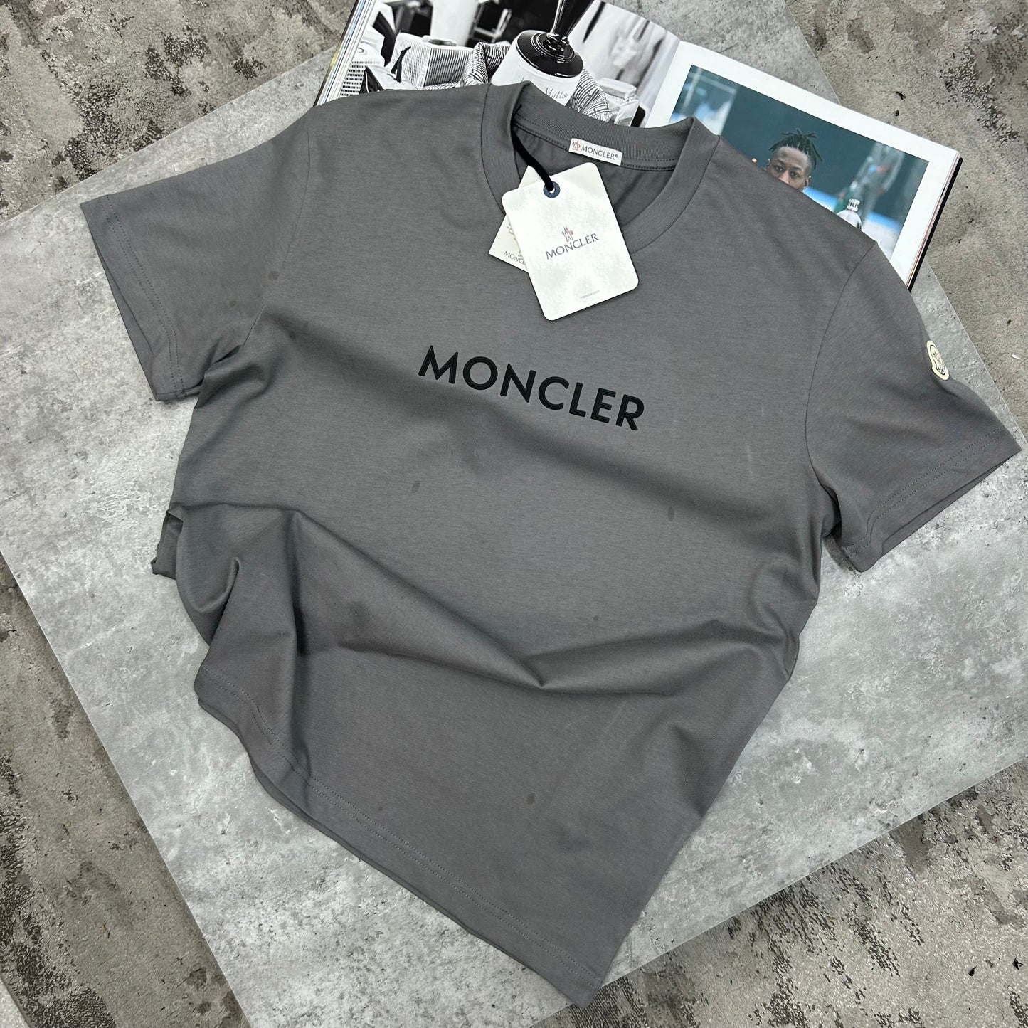 MNCLR - CENTRE LOGO T-SHIRT - CHARCOAL