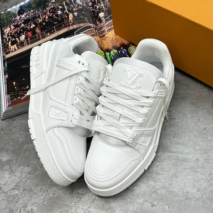 (PRE ORDER) LVE TRAINERS - WHITE