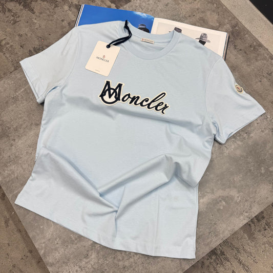 MNCLR - CURSIVE LOGO T-SHIRT - SKY BLUE