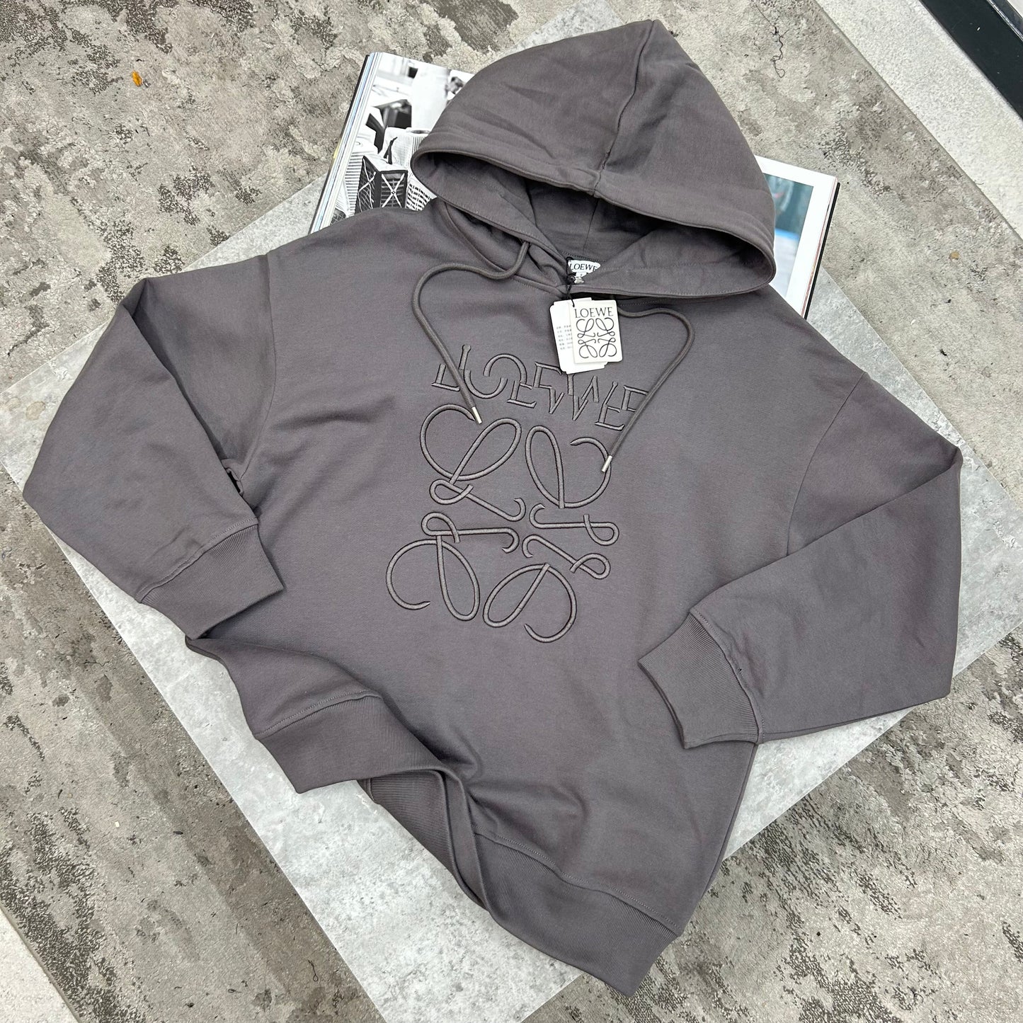 LWE - BIG LOGO HOODIE - CHARCOAL