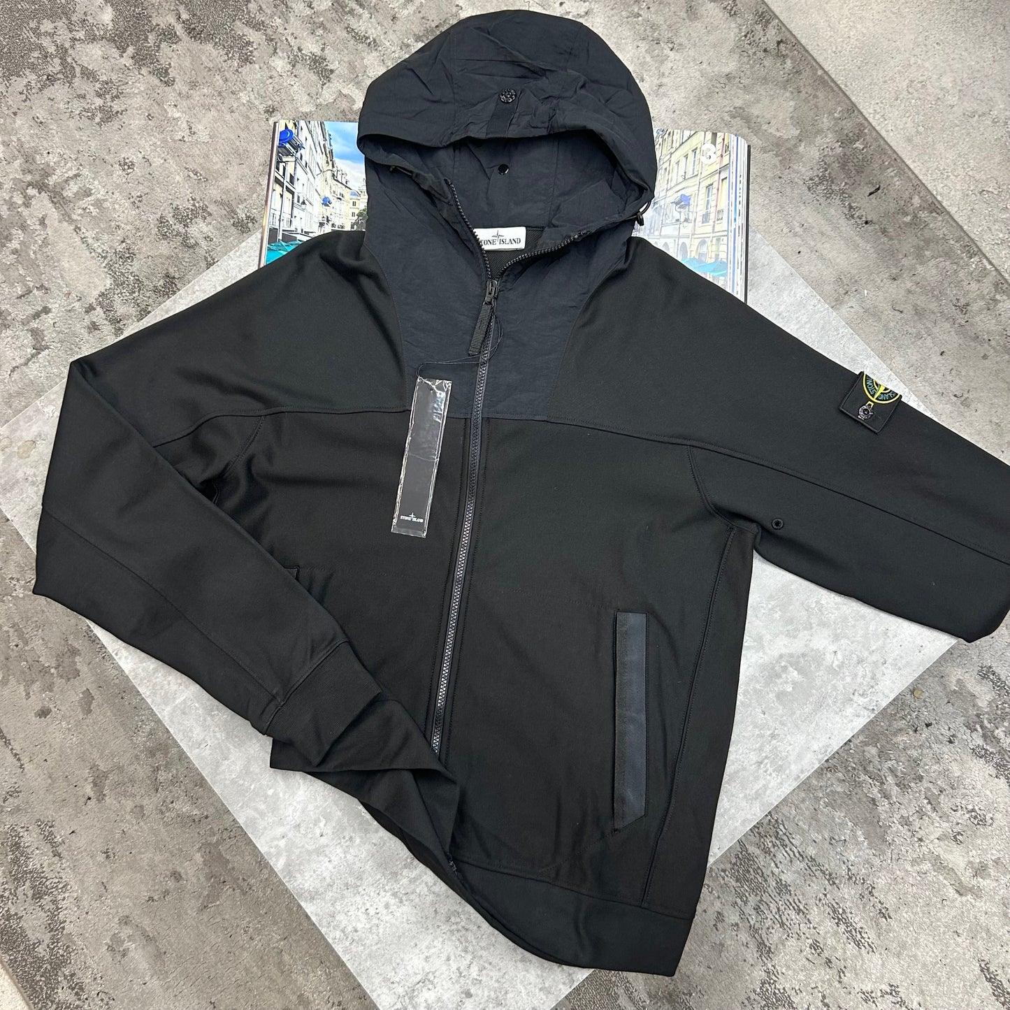 SI - HOODED JACKET - BLACK