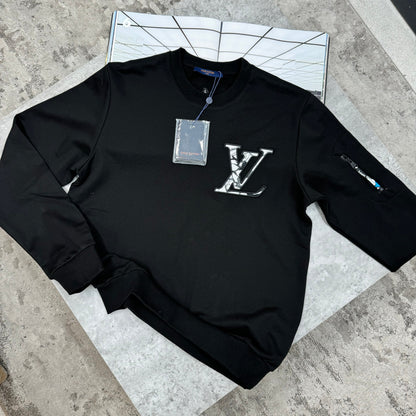 LVE - JUMPER - BLACK