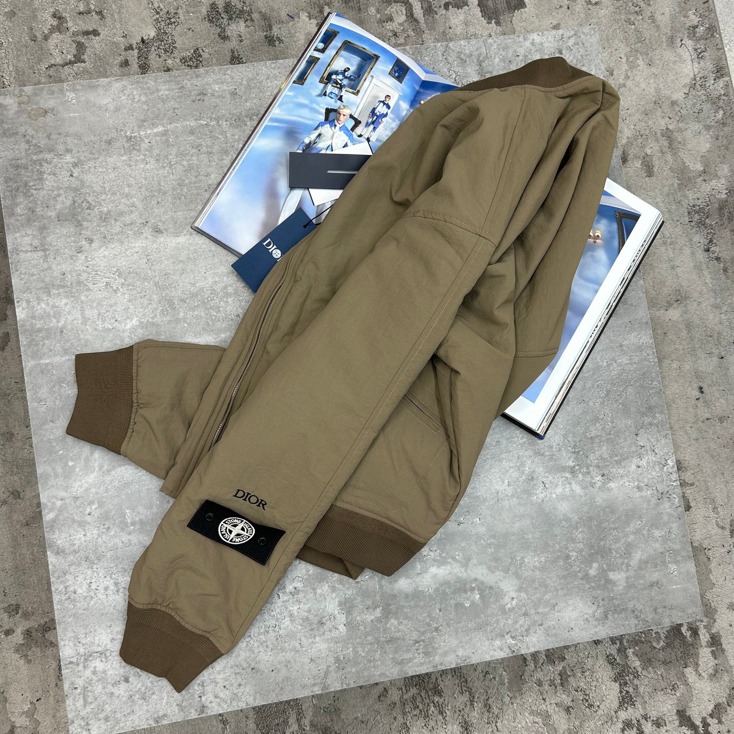 CD X SI - BOMBER - BEIGE