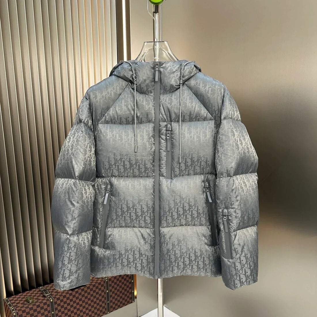 (PRE ORDER) CD OBLIQUE PUFFER COAT - BLACK & GREY