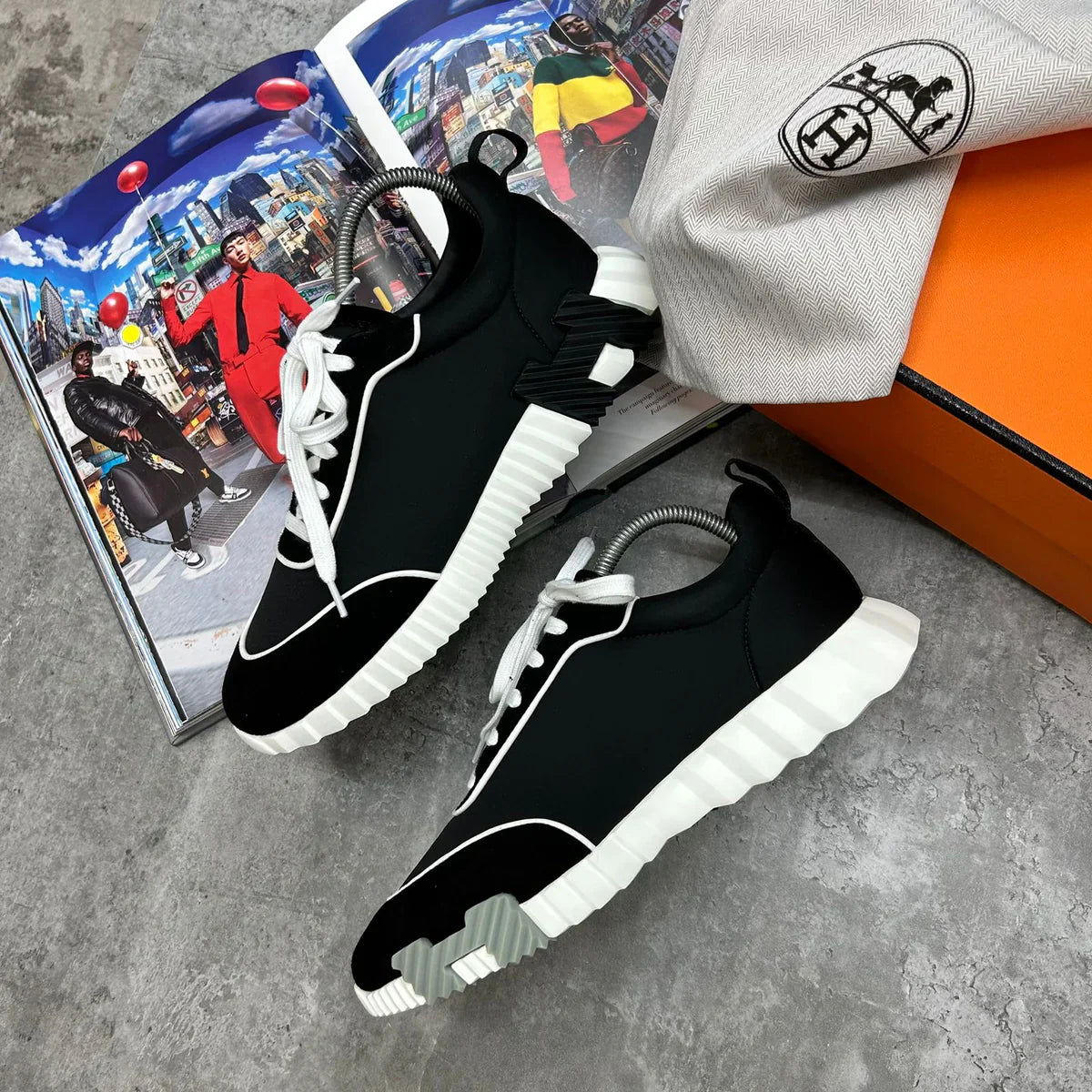 (PRE ORDER) HERMES BOUNCING TRAINERS - BLACK / WHITE