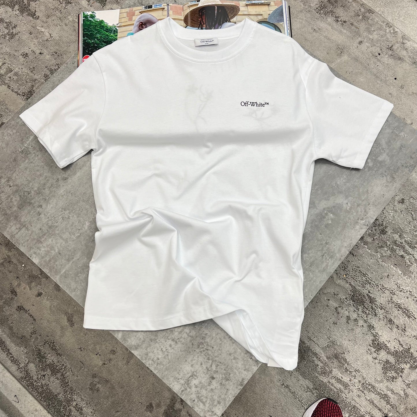 OW - FLOWER T-SHIRT - WHITE