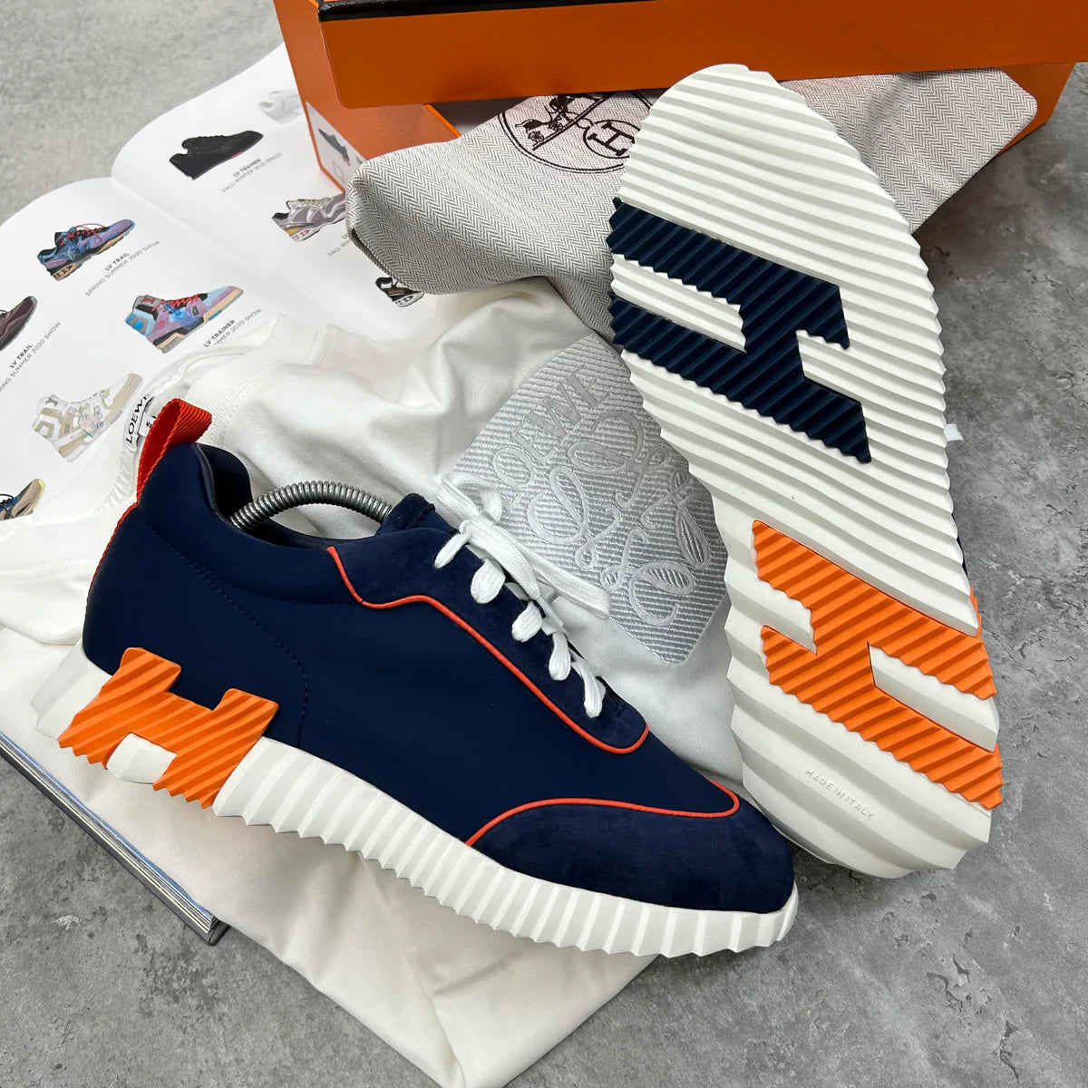 (PRE ORDER) HERMES BOUNCING TRAINERS - NAVY / ORANGE