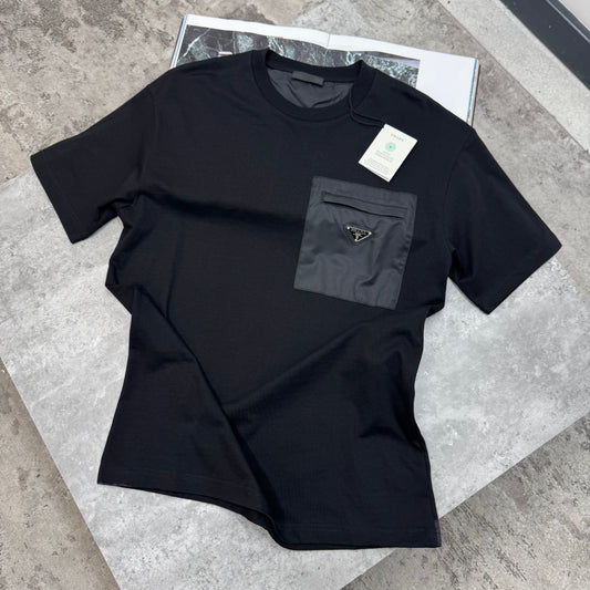 PDA - POCKET T-SHIRT - BLACK