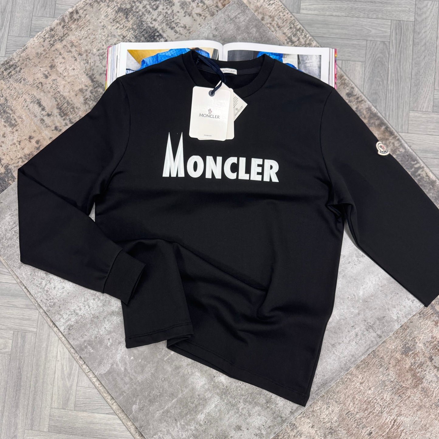 MNCLR JUMPER - BLACK / WHITE