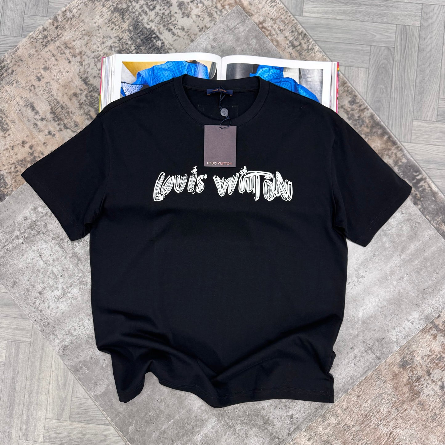 LVE T SHIRT - BLACK