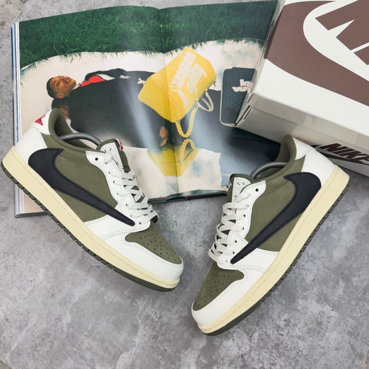 N X TS - AIR JORDAN 1 TRAINERS - MID OLIVE