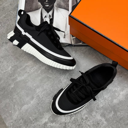 HMES - TRAINERS - BLACK/WHITE