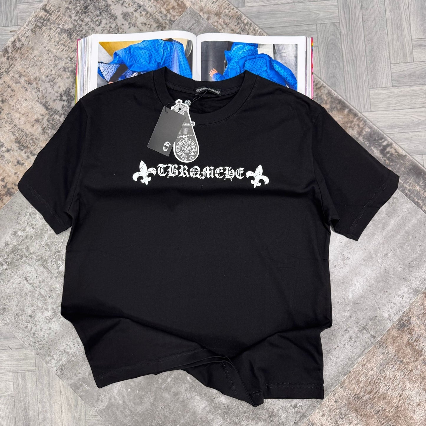 CHROME T SHIRT - BLACK / WHITE