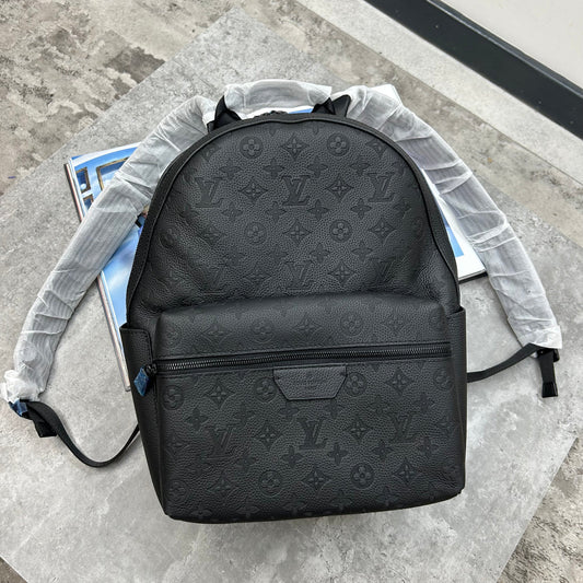 (PRE ORDER) LVE MONOGRAM BACKPACK - BLACK