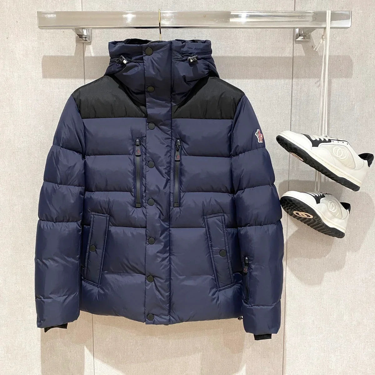 (PRE ORDER) MNCLR GRENOBLE COAT - BLACK & NAVY