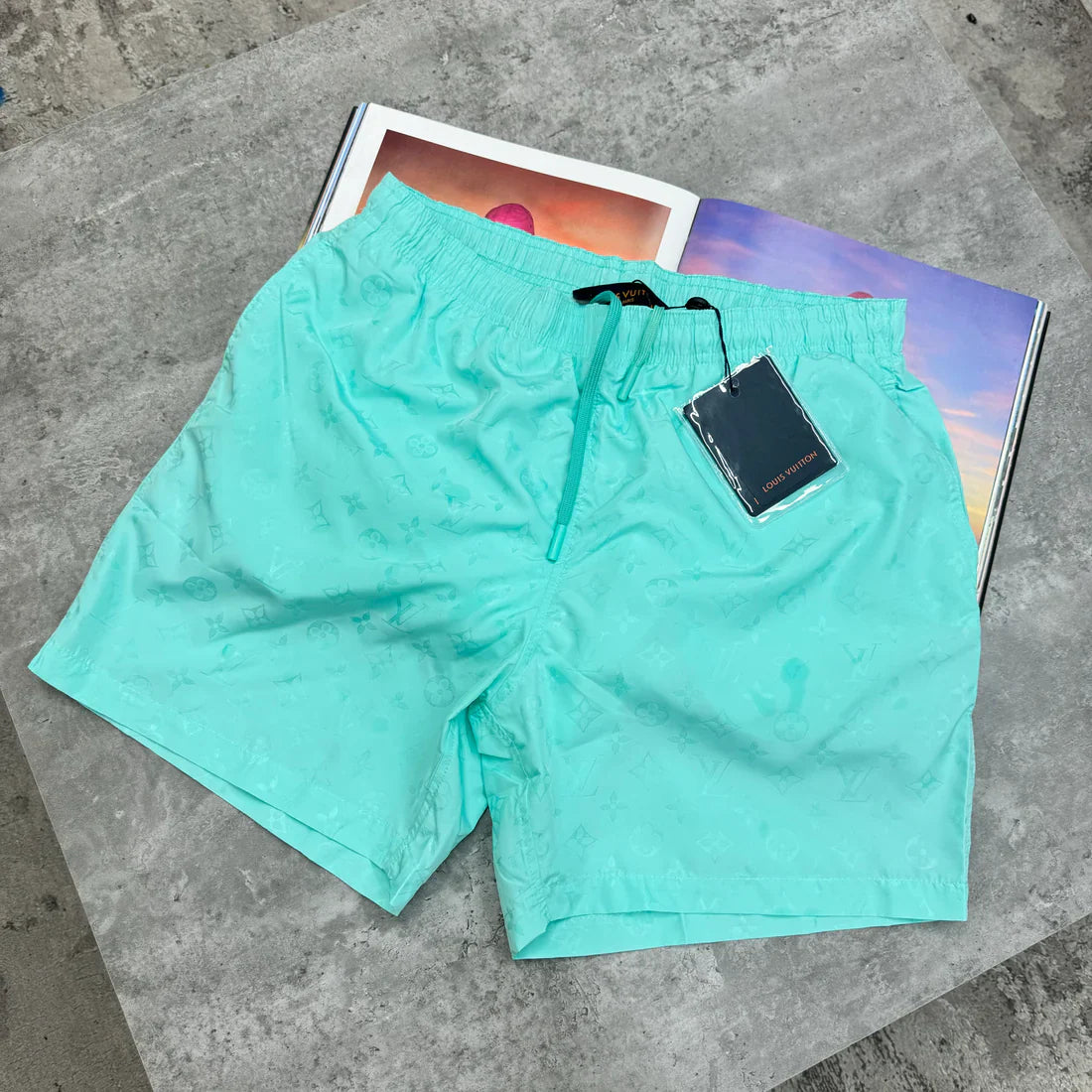 LVE MONOGRAM SWIM SHORTS - MINT